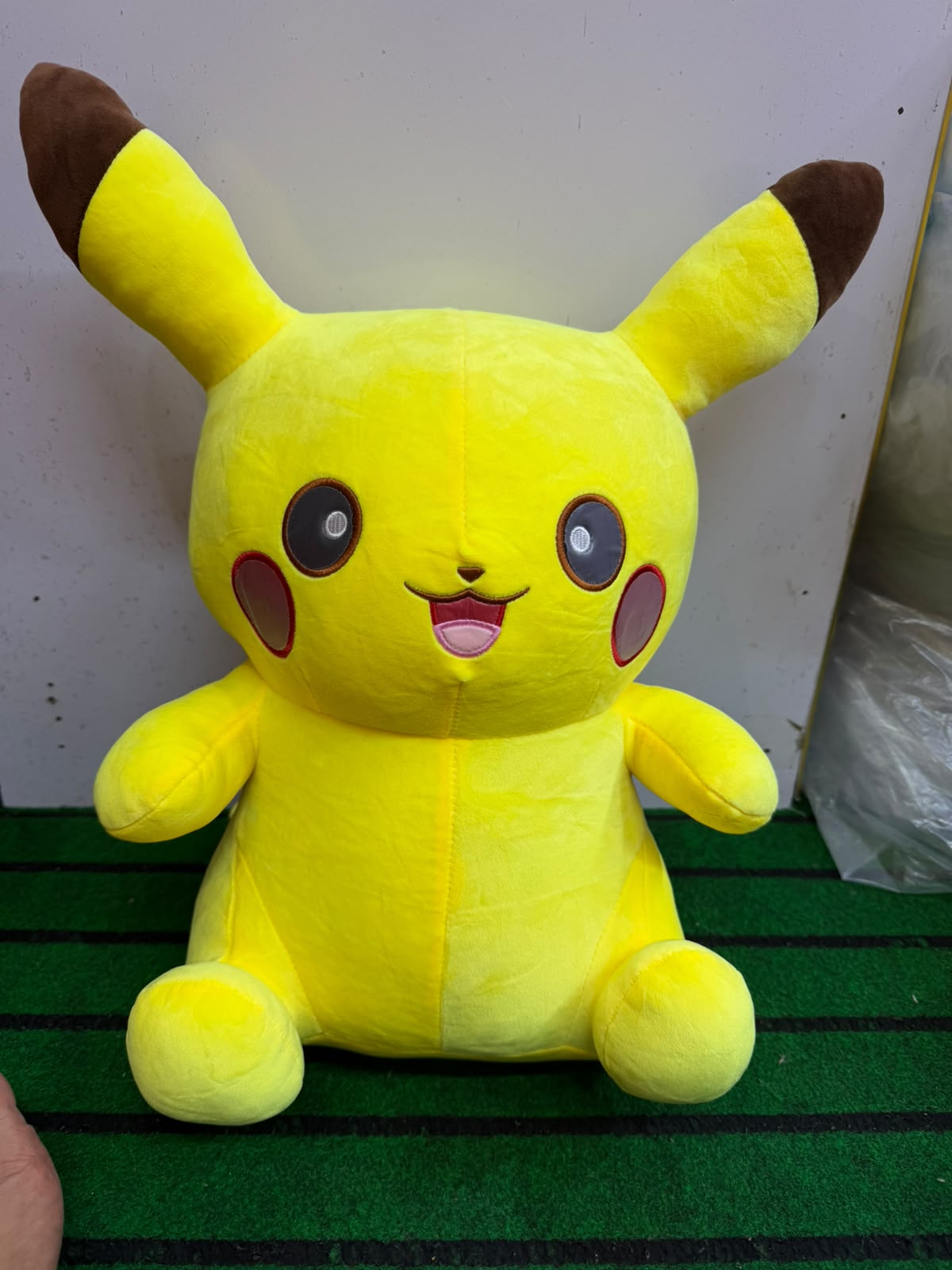 Cute Pikachu Large – Ultra-Soft 65cm