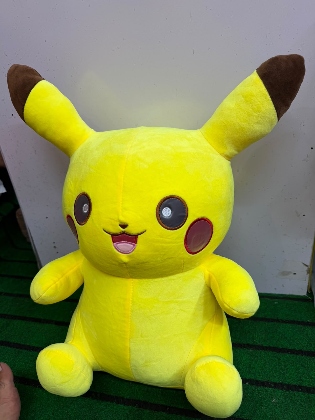 Cute Pikachu Large – Ultra-Soft 65cm